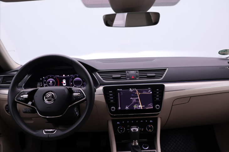 Škoda Superb 2,0 TDI DSG L&K LED  DPH CZ