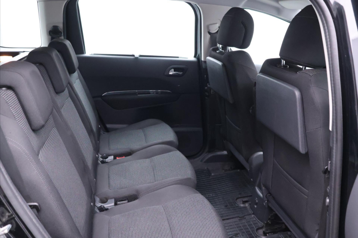 Peugeot 5008 1,6 HDI 82kW Automat Premium