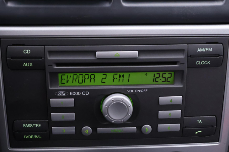 Ford Tourneo Connect 1,8 TDCi 81kW 110 Sport