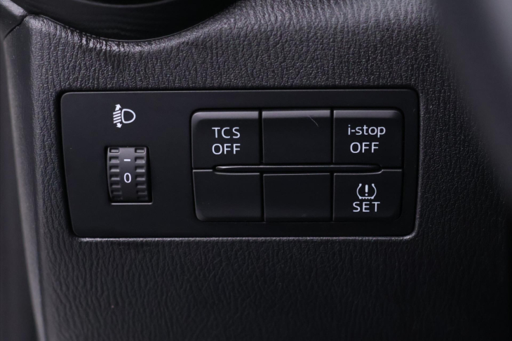 Mazda CX-3 2,0 Skyactiv-G120 Emotion CZ