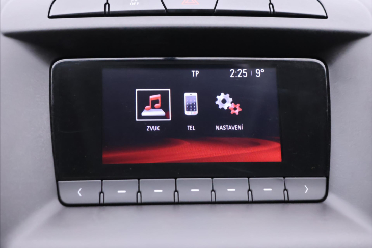 Opel Insignia 1,6 CDTi 100kW Klima CZ