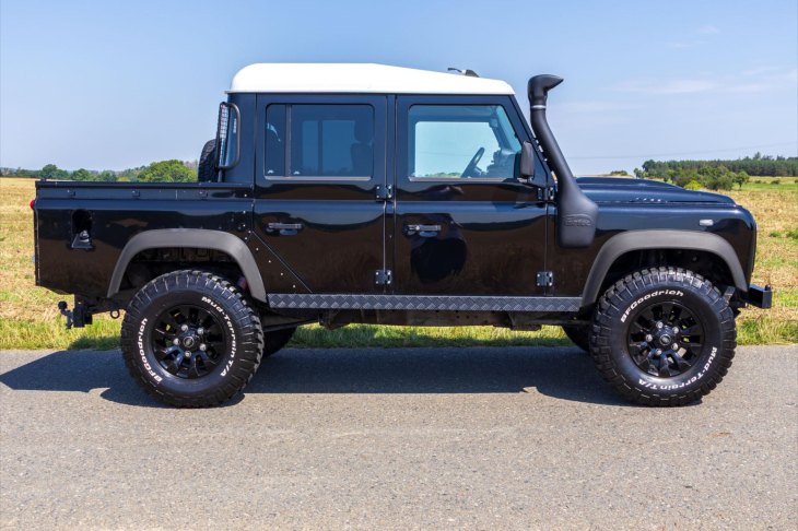 Land Rover Defender 2,2 TD Crew Cab Nový motor