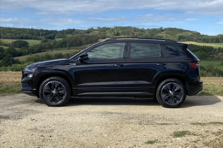 Škoda Karoq 2,0 TDI DSG Sportline 4x4 DPH