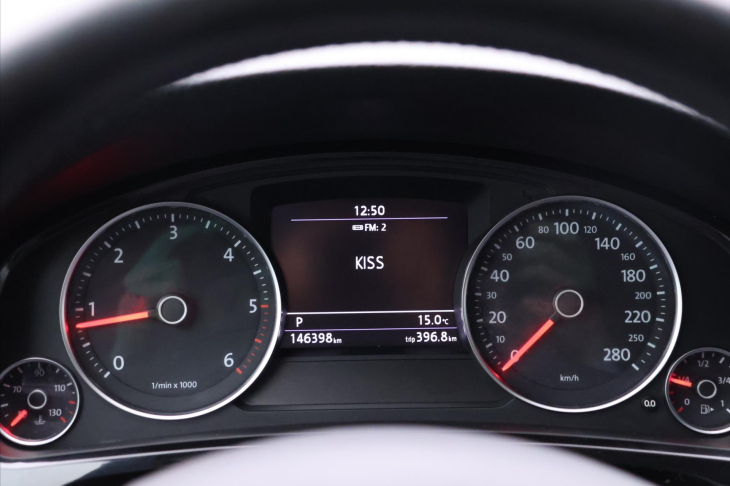Volkswagen Touareg 3,0 TDI 193kW 4x4  Tažné CZ
