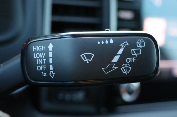 Škoda Karoq 2,0 TDI 4x4 DSG Sportline DPH