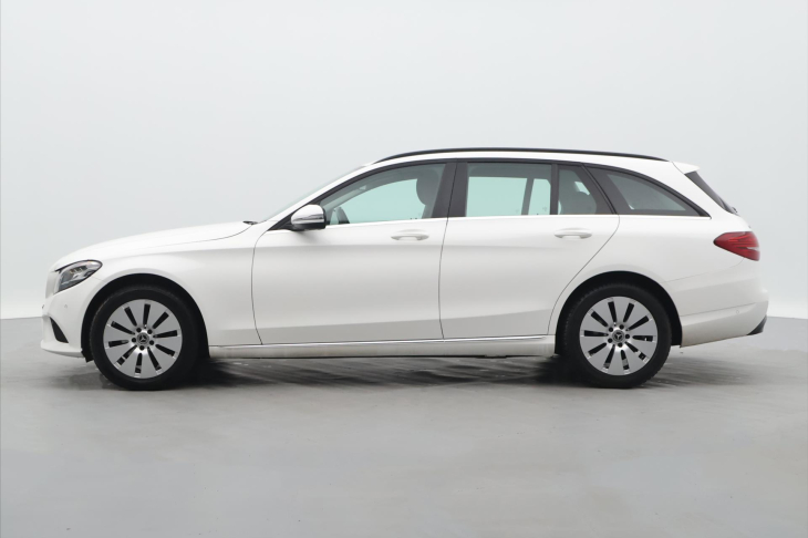 Mercedes-Benz Třídy C 2.0 220d 143kW 4MATIC Tažné