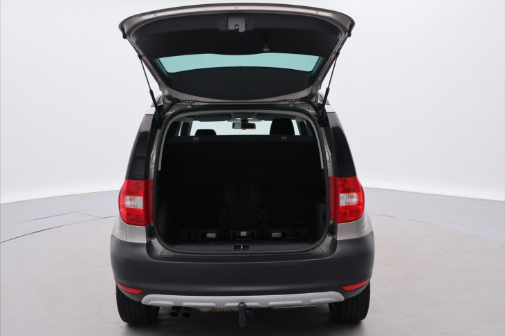 Škoda Yeti 2,0 TDI 103kW DSG 4x4 Xenon
