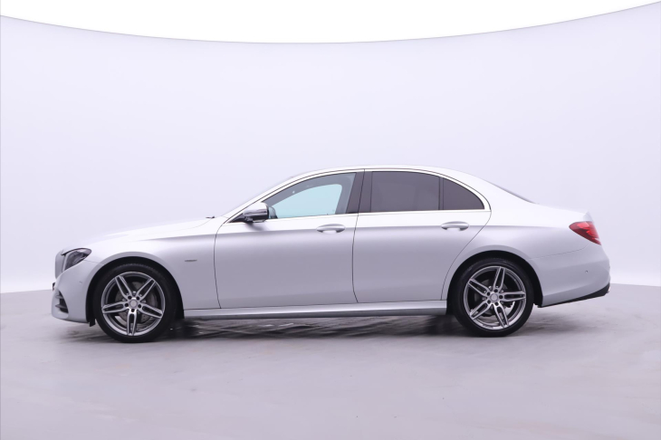 Mercedes-Benz Třídy E 2,0 220d 143kW AMG Burmester