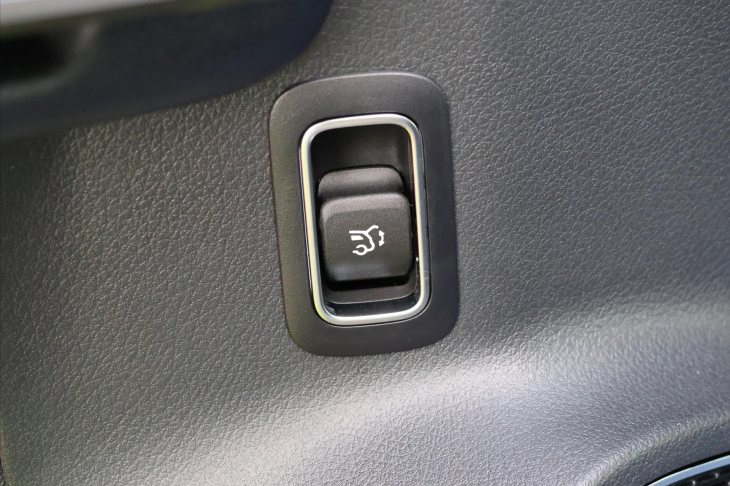 Mercedes-Benz GLB 2,0 200d 4MATIC AMG Premium+