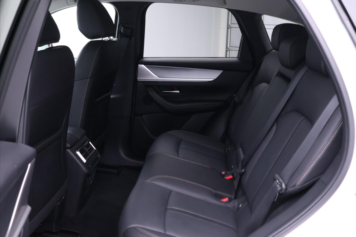 Mazda CX-60 3,3 D 187kW CZ Homura 1Maj DPH