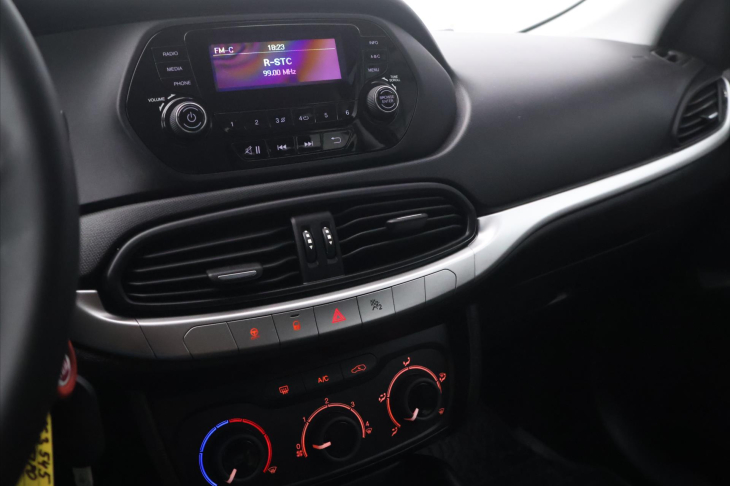 Fiat Tipo 1,4 70kW CZ Klima Lounge