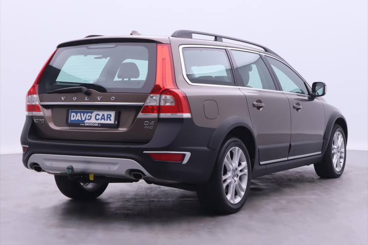 Volvo XC70 2,4 D4 133kW Aut. AWD Summum