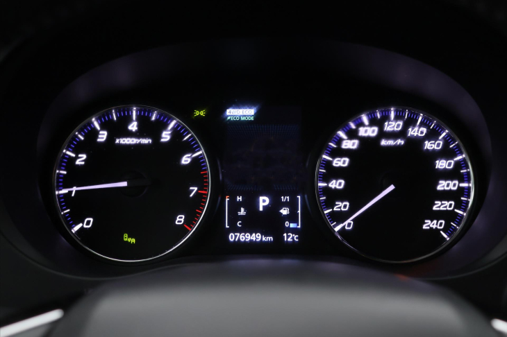 Mitsubishi Outlander 2,0 Mivec Intense CVT 4WD