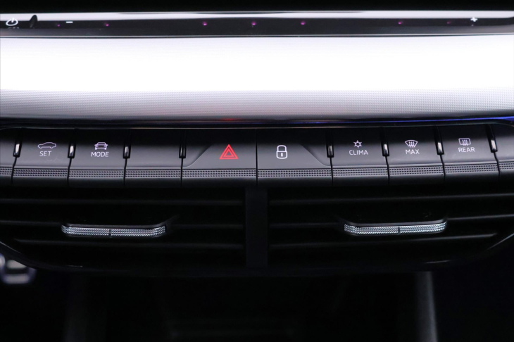 Škoda Octavia 1,0 TSI 81kW Sport Virtual