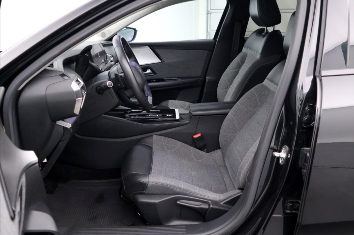 Citroën C5 X 1,2 PT 130k Aut. Feel 1.Maj