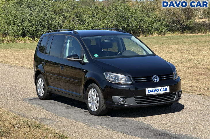 Volkswagen Touran 1,2 TSI Match 7-Míst Serv.kniha