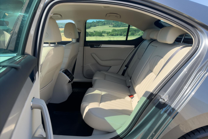 Škoda Superb 2,0 TDI 147kW DSG 4x4 L&K DPH
