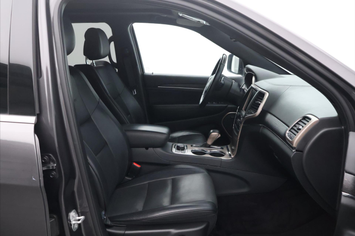 Jeep Grand Cherokee 3,0 CRD 184kW Aut. Summit DPH