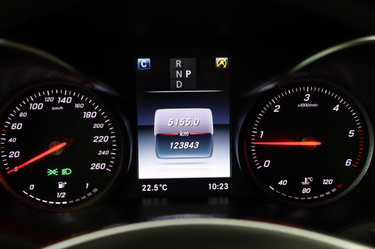 Mercedes-Benz GLC 2,1 250d 150 kw 4MATIC CZ AMG