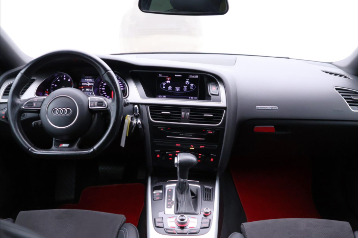Audi A5 2,0 TFSI 155kW Quattro S-Line