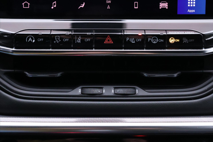 Jeep Compass 1,3 T-GDI Aut. Limited DPH 1.Maj