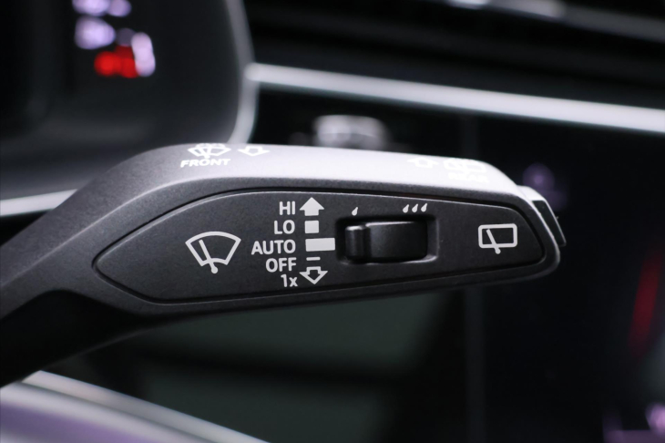 Audi Q8 3,0 250 kW ,4x4 ,Mild -Hybrid, DPH