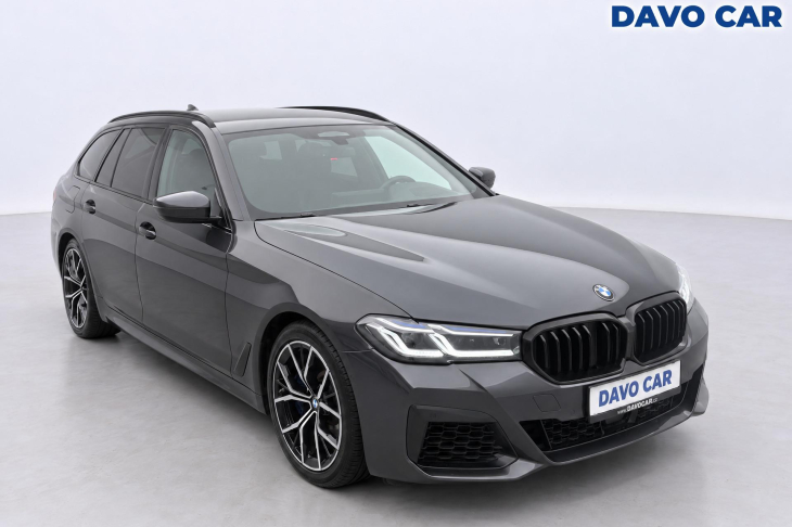 BMW Řada 5 3,0 540i 245kW xDrive DPH