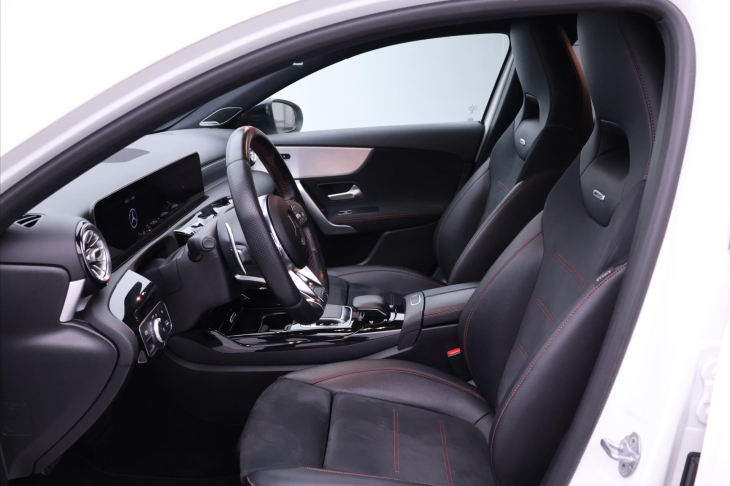 Mercedes-Benz Třídy A 2,0 35 AMG 225kW CZ DPH
