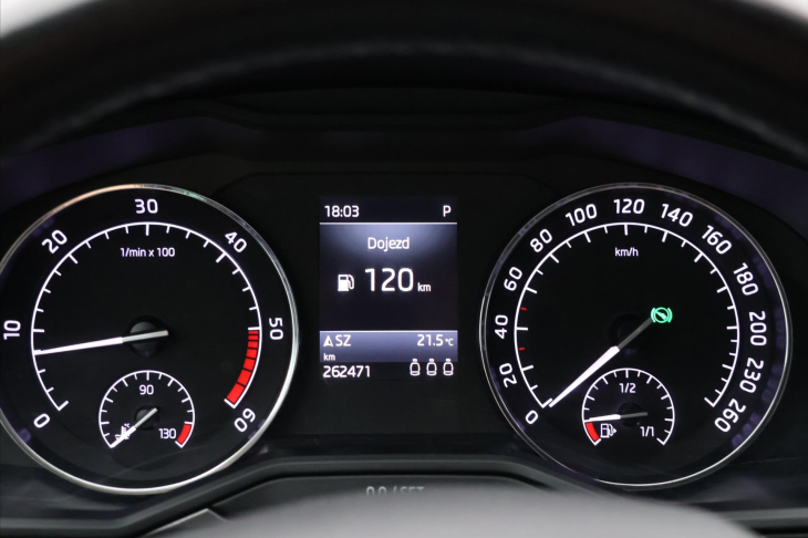 Škoda Superb 2,0 TDI DSG Style+ Kůže DPH