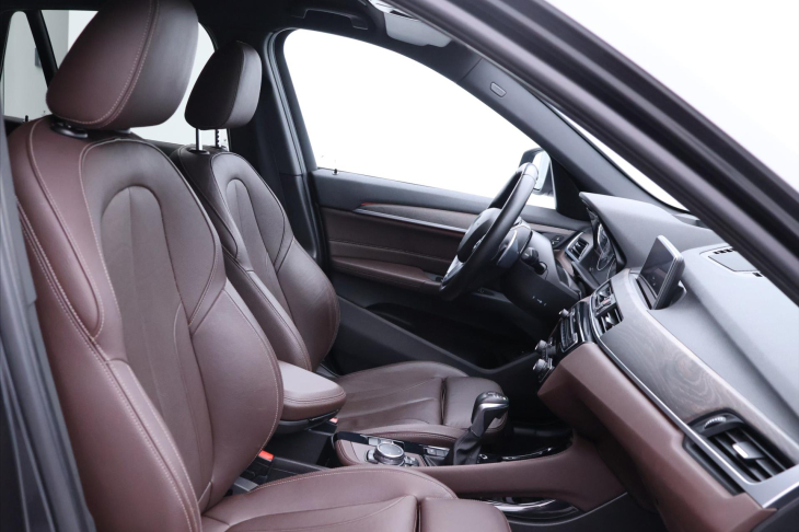 BMW X1 2,0 D xDrive 140 kW Automat