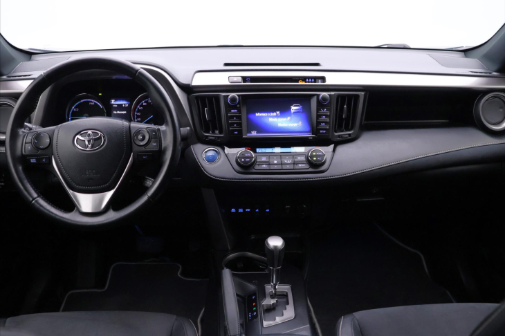 Toyota RAV4 2,5 Hybrid 114kW e-CVT 4WD CZ