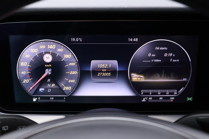 Mercedes-Benz Třídy E 3,0 350d 190kW LED Virtuál