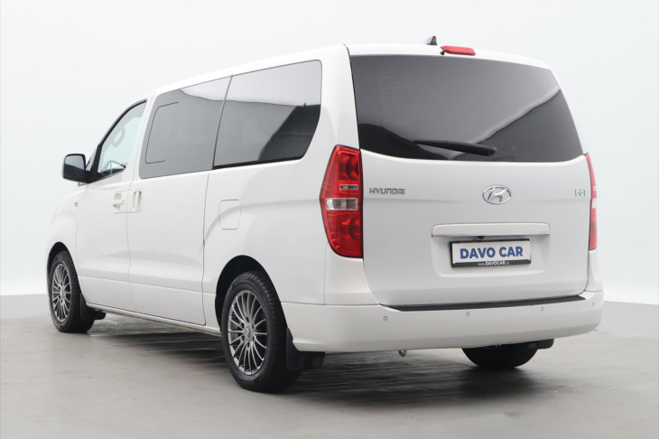 Hyundai H 1 2,5 CRDi 125kW Automat Tour Starex