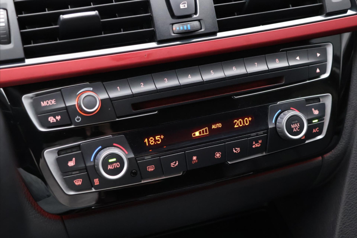 BMW Řada 3 3,0 330d 210kW Aut. xDrive