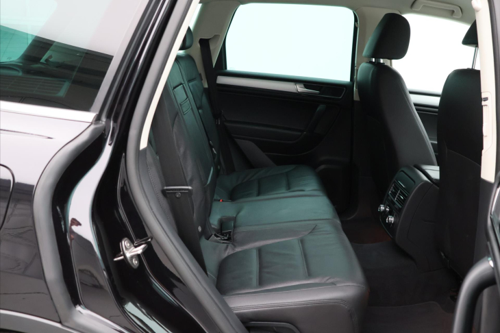 Volkswagen Touareg 3,0 TDI DSG 4M Exclusive 1.Maj