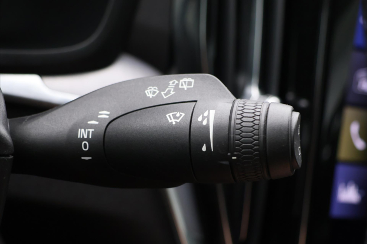 Volvo V60 2,0 B4 AWD Cross Country DPH