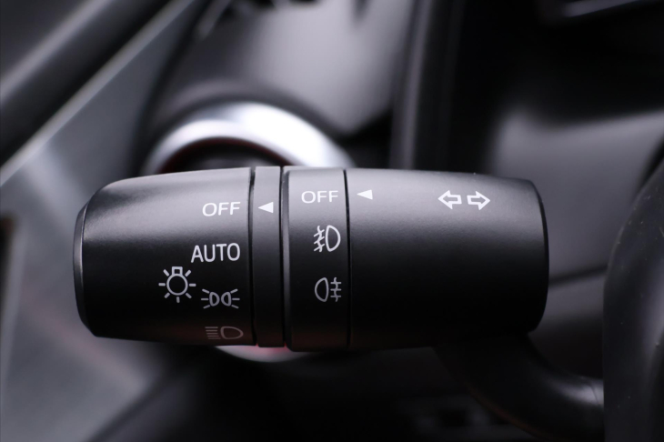 Mazda CX-3 2,0 G121 Revolution Navi Kůže