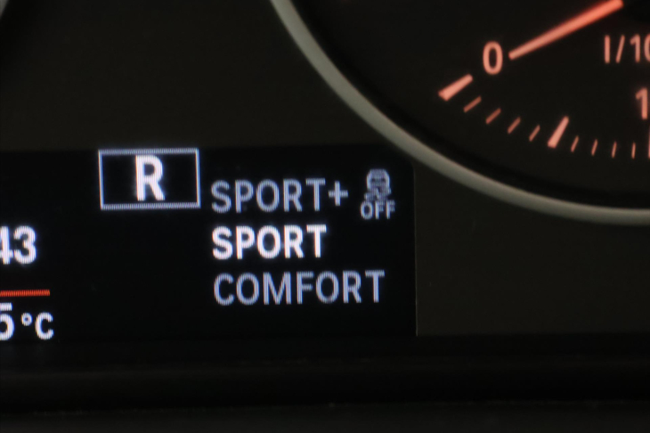 BMW X3 2,0 20d 135kW Xdrive Panorama