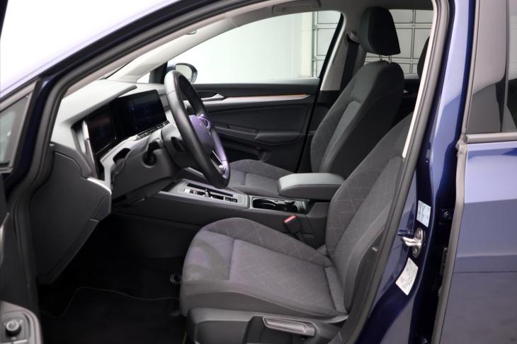 Volkswagen Golf 1,5 1.5 TSI 110 kW DSG Variant