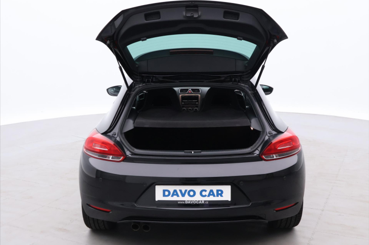 Volkswagen Scirocco 1,4 TSI 90kW Match Xenon 1.Maj