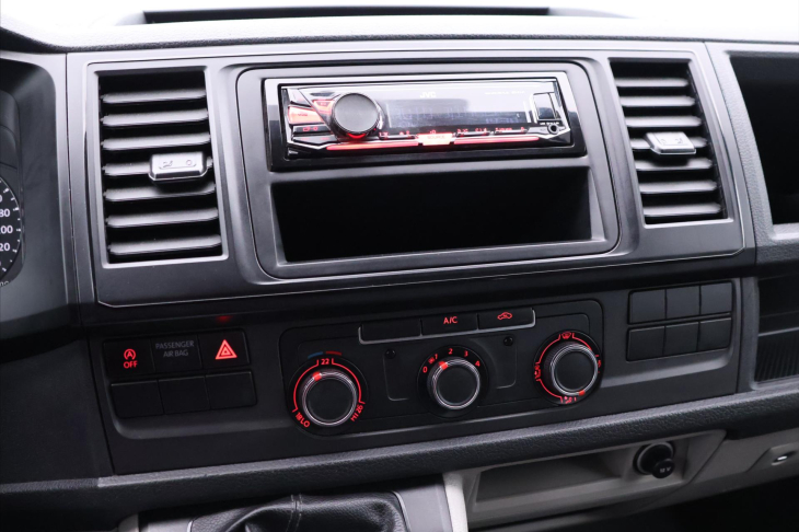 Volkswagen Transporter 2,0 TDI 75kW CZ Klima DPH