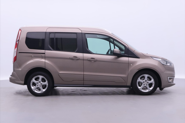 Ford Tourneo Connect 1,5 TDCI Titanium Tažné CZ