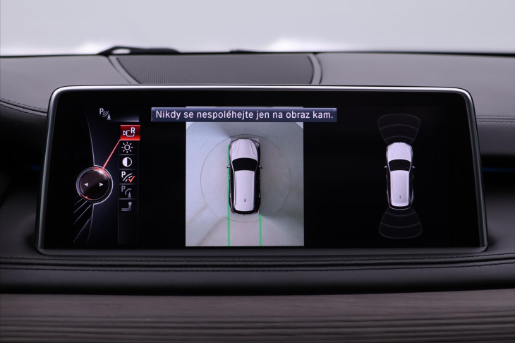 BMW X5 3,0 40d xDrive M Paket CZ DPH