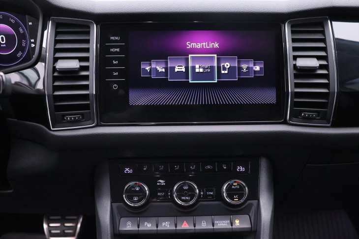 Škoda Kodiaq 2,0 TDI DSG 4x4 L&K 7-Míst DPH