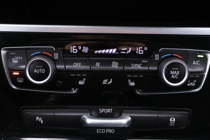 BMW Řada 2 2,0 218D 110kW DPH