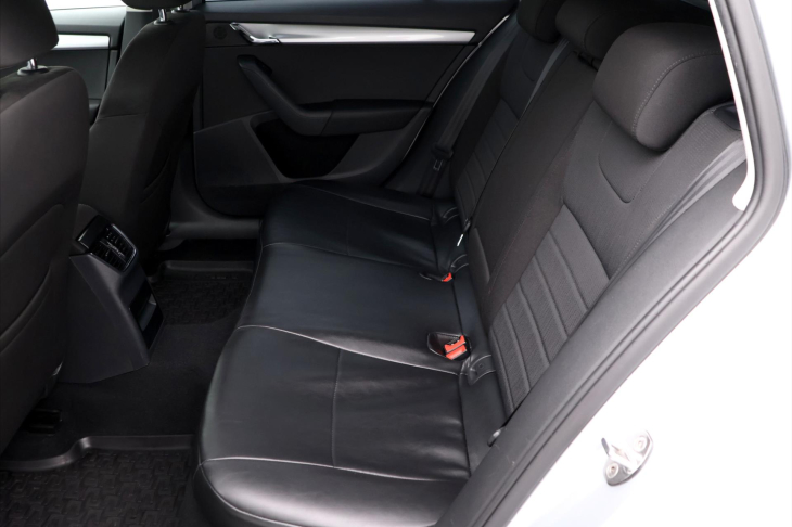 Škoda Octavia 2,0 TDI 110kW Style CZ