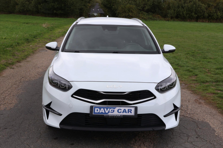 Kia Ceed 1,5 T-GDI 117kW DCT TOP DPH CZ