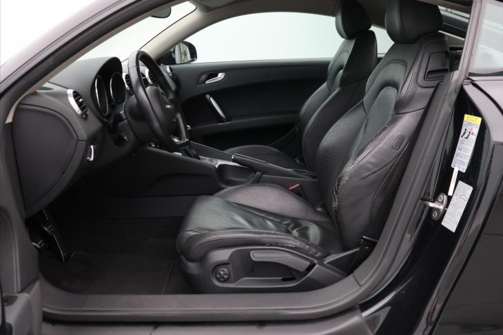 Audi TT 2,0 TFSI 147kW Kůže Xenon