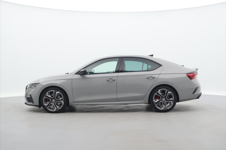 Škoda Octavia 2,0 TSI RS 180kW DSG CZ 1.Maj
