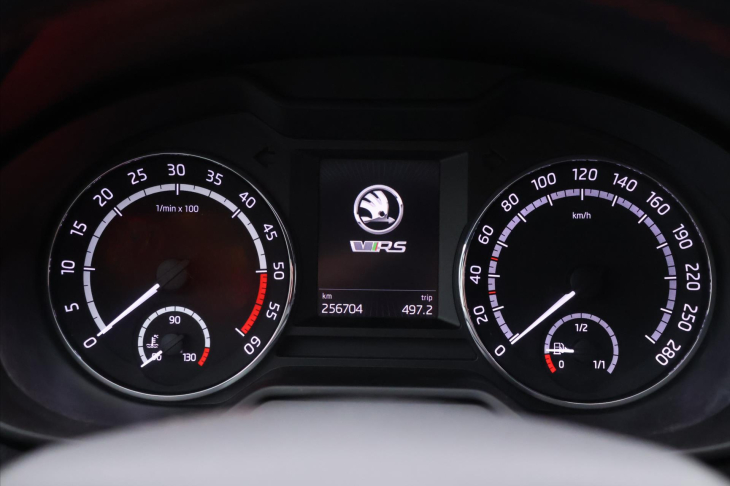 Škoda Octavia 2,0 TDI 135kW DSG Navigace RS